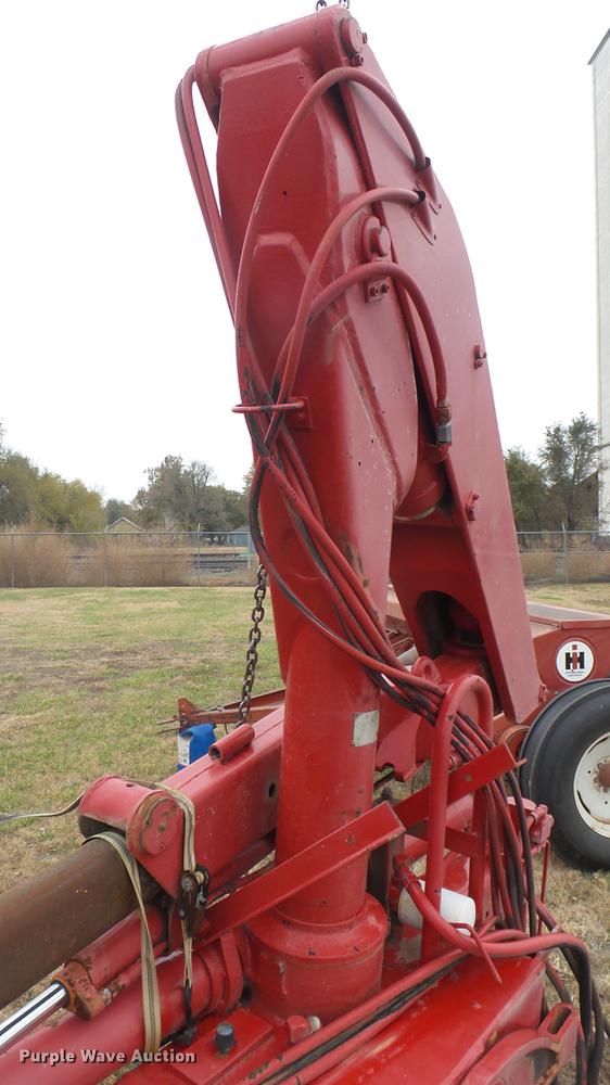 image for item DC1881 Dunbar knuckle boom crane