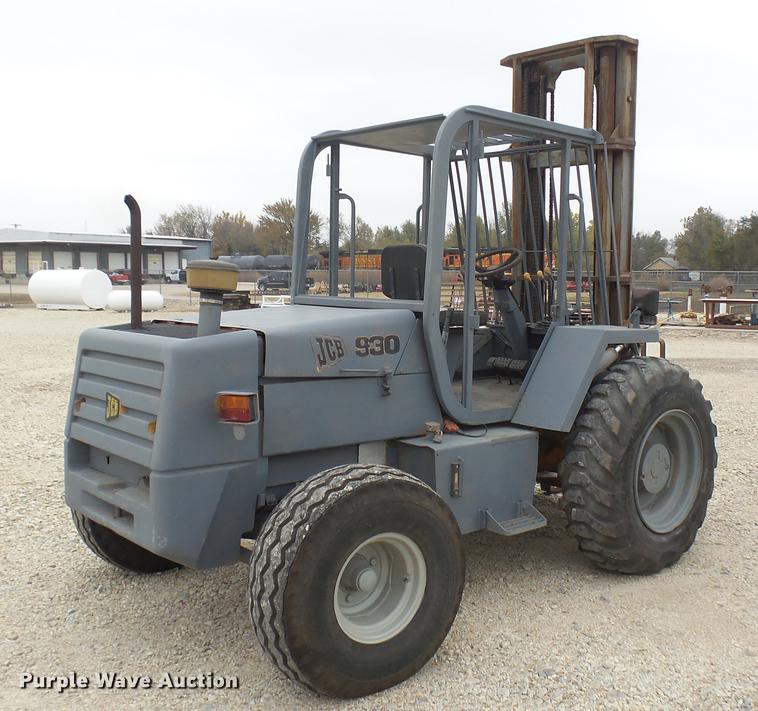 image for item DC1882 1996 JCB 930 forklift