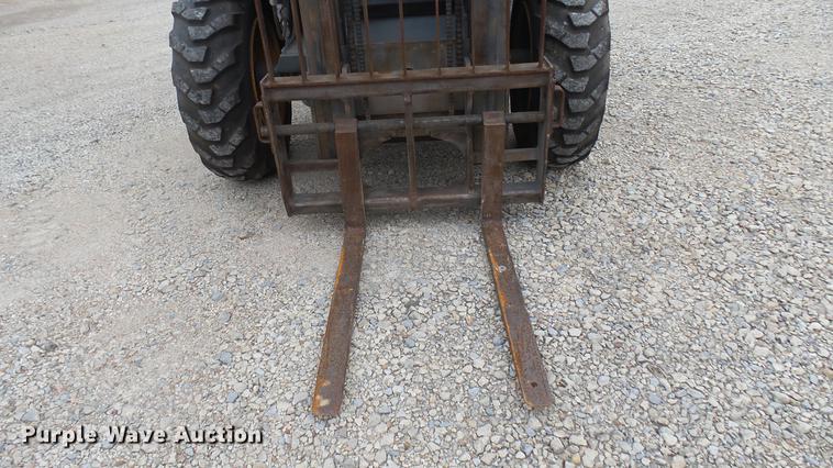 image for item DC1882 1996 JCB 930 forklift