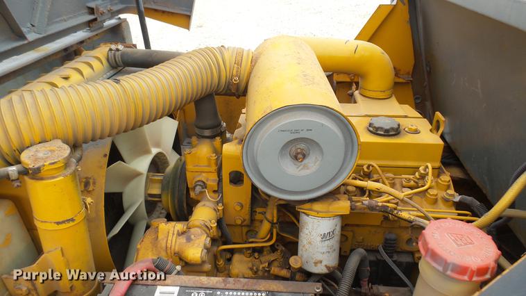 image for item DC1882 1996 JCB 930 forklift