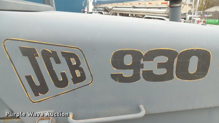 image for item DC1882 1996 JCB 930 forklift