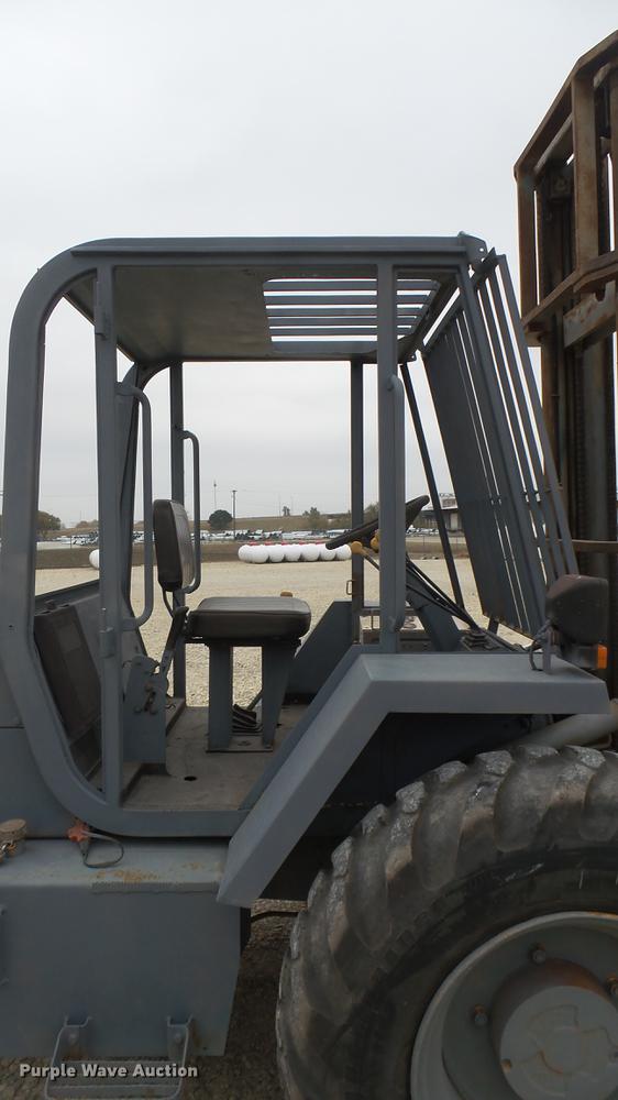 image for item DC1882 1996 JCB 930 forklift