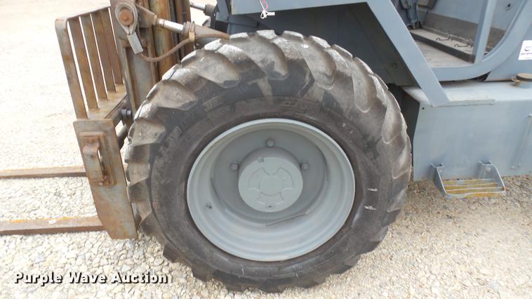 image for item DC1882 1996 JCB 930 forklift