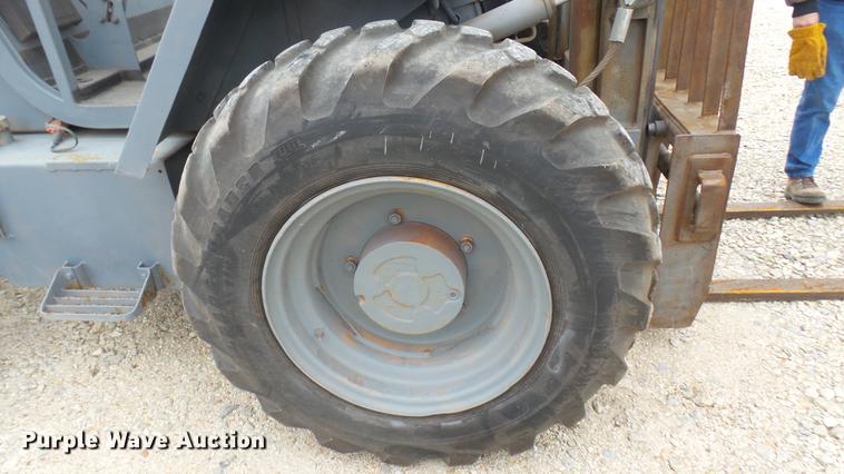 image for item DC1882 1996 JCB 930 forklift