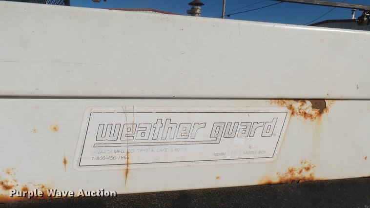 image for item DC1885 2000 Chevrolet C2500 pickup truck