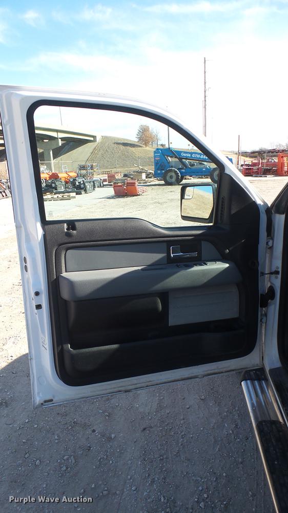 image for item DC1894 2012 Ford F150 SuperCab pickup truck