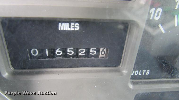 image for item DC2241 2001 International 4900 X-ray inspection truck