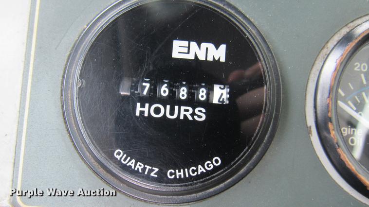 image for item DC2241 2001 International 4900 X-ray inspection truck