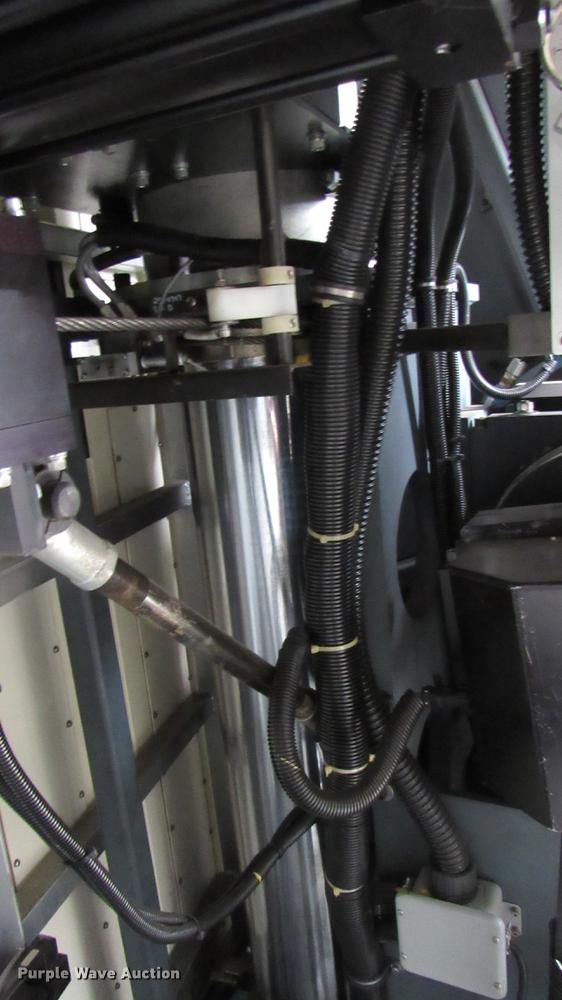 image for item DC2241 2001 International 4900 X-ray inspection truck