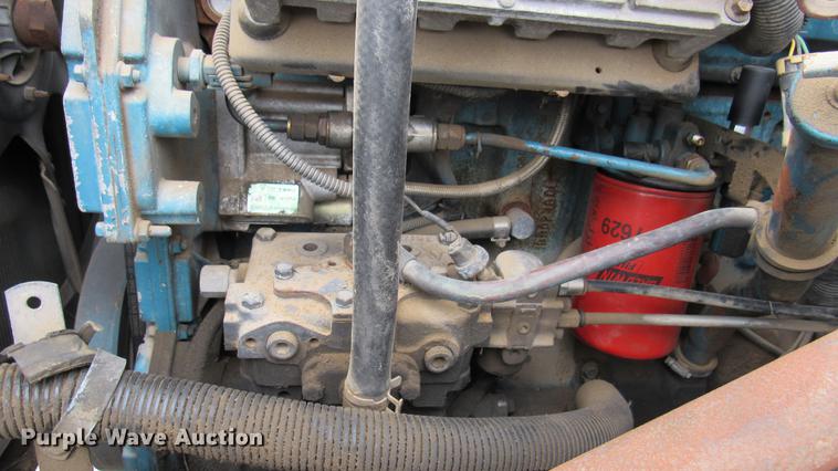 image for item DC2242 2001 International 4900 X-ray inspection truck