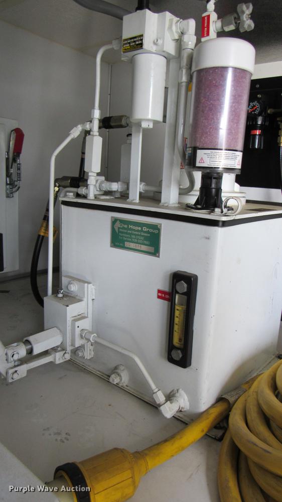 image for item DC2242 2001 International 4900 X-ray inspection truck