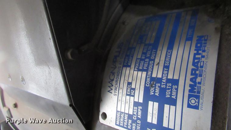 image for item DC2242 2001 International 4900 X-ray inspection truck