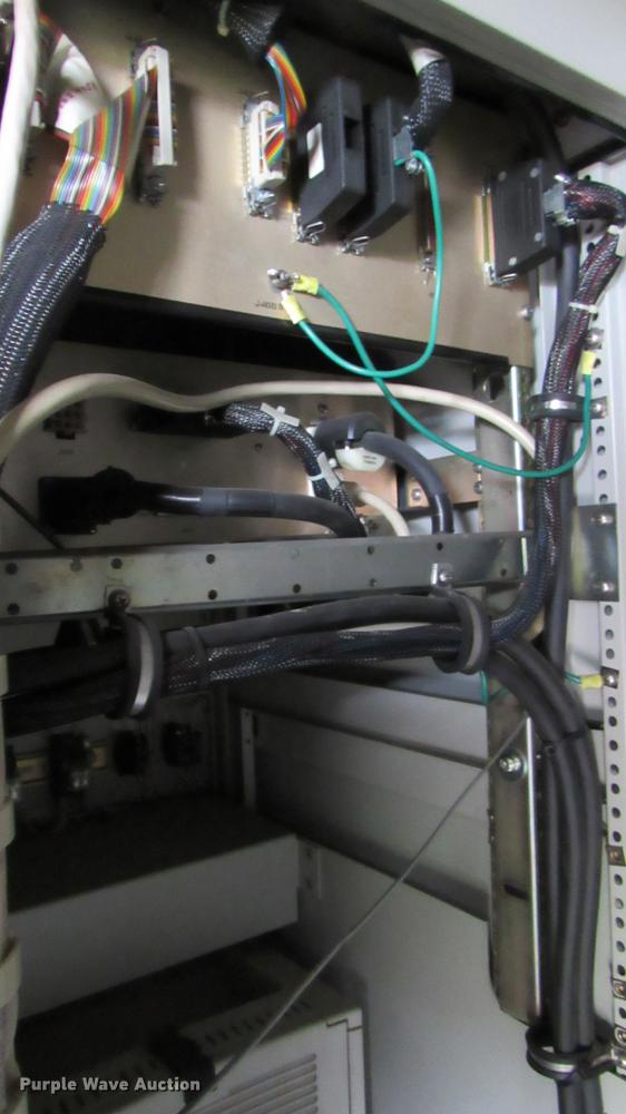 image for item DC2242 2001 International 4900 X-ray inspection truck