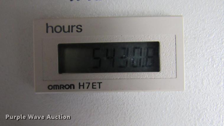 image for item DC2242 2001 International 4900 X-ray inspection truck