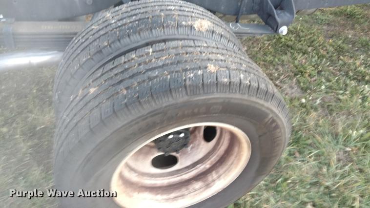 image for item DC2456 2016 Ford Econoline E450 cab and chassis