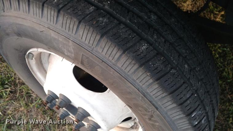 image for item DC2456 2016 Ford Econoline E450 cab and chassis