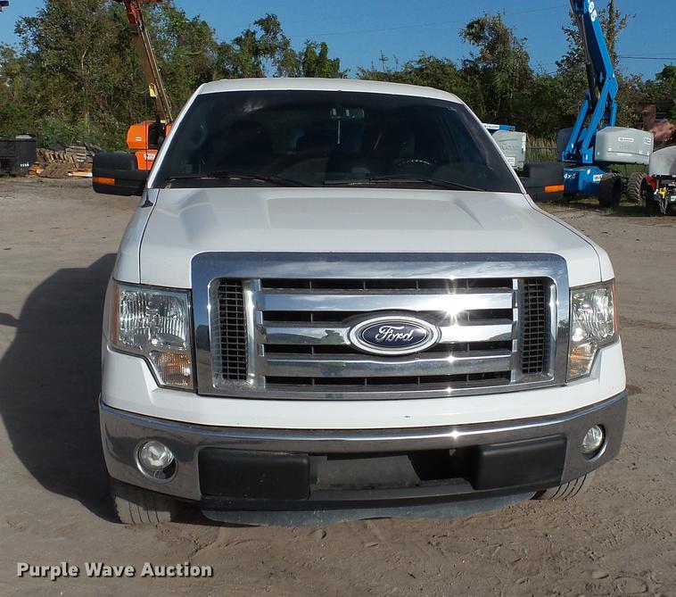 image for item DC2526 2011 Ford F150 SuperCab pickup truck