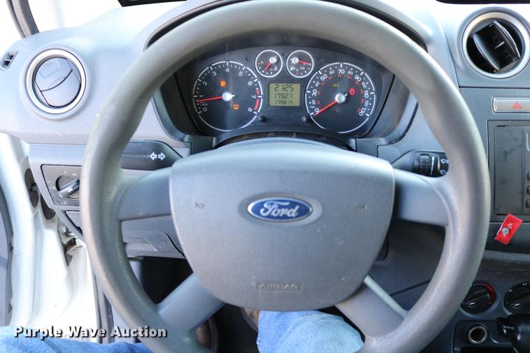 image for item DC3658 2010 Ford Transit Connect van