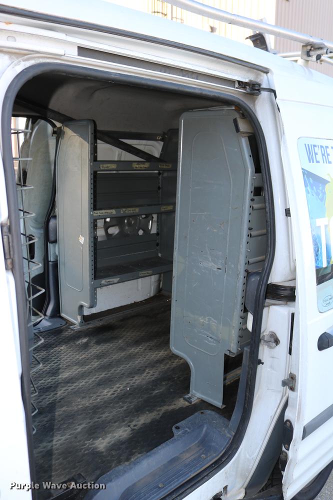 image for item DC3658 2010 Ford Transit Connect van