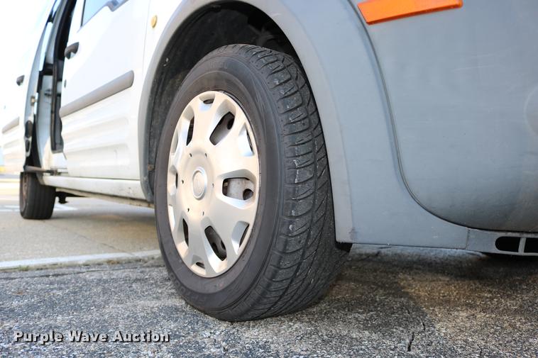 image for item DC3658 2010 Ford Transit Connect van