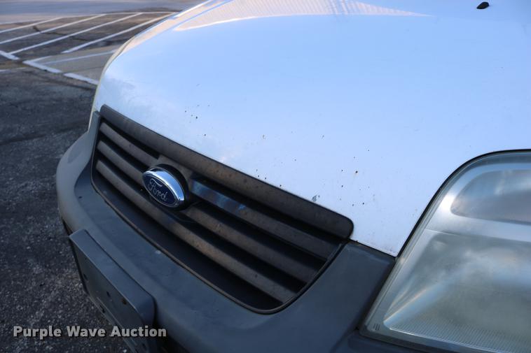 image for item DC3658 2010 Ford Transit Connect van