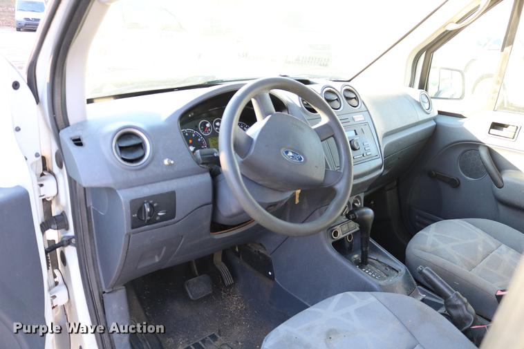 image for item DC3659 2010 Ford Transit Connect van