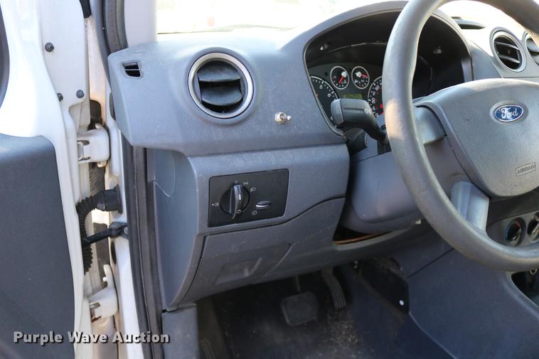image for item DC3659 2010 Ford Transit Connect van
