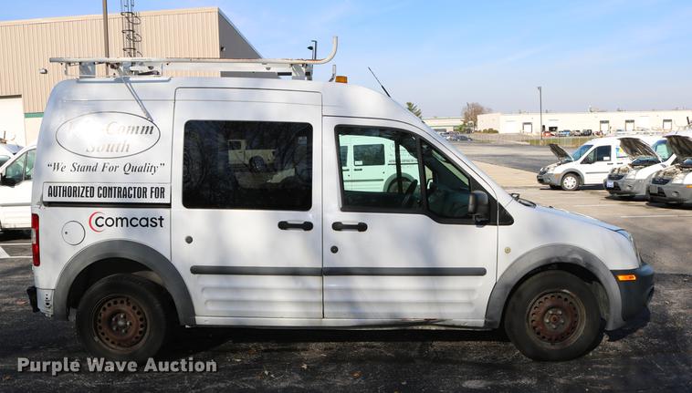 image for item DC3660 2010 Ford Transit Connect van