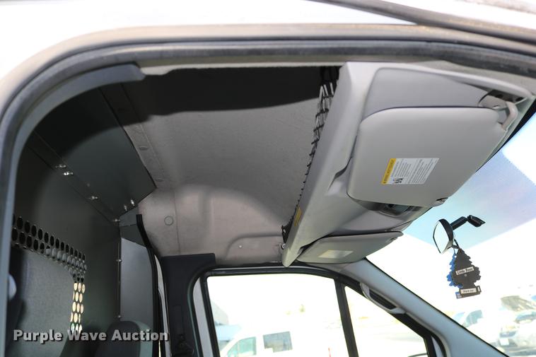 image for item DC3660 2010 Ford Transit Connect van