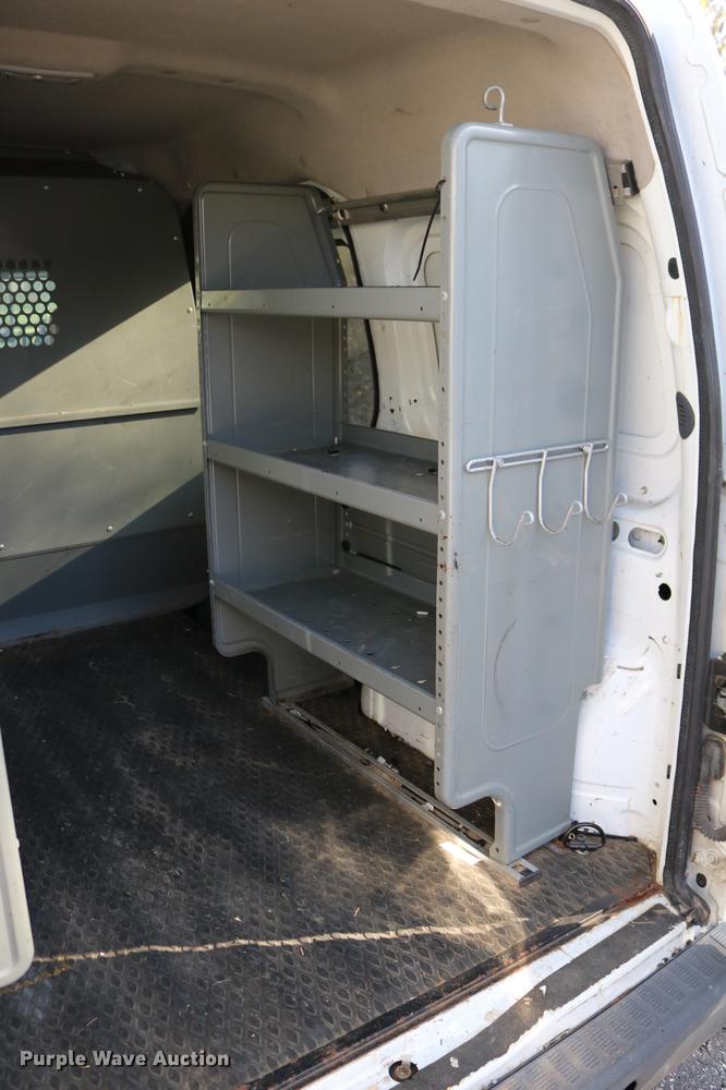 image for item DC3660 2010 Ford Transit Connect van