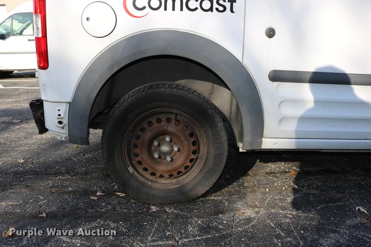image for item DC3660 2010 Ford Transit Connect van