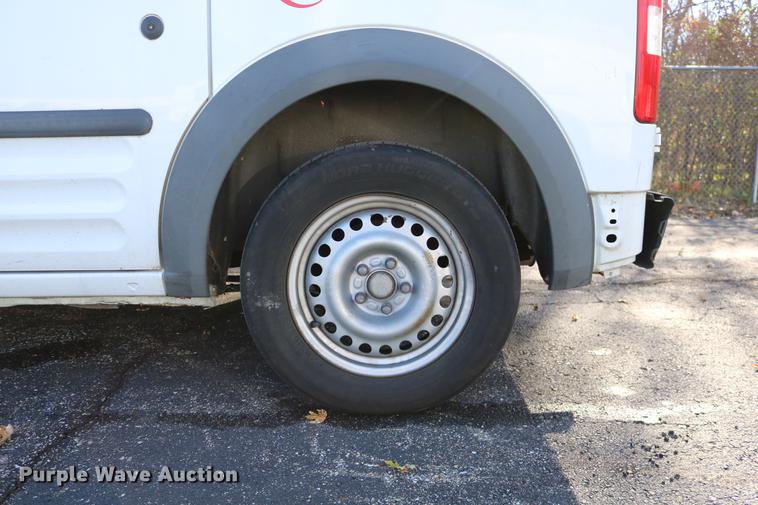 image for item DC3660 2010 Ford Transit Connect van