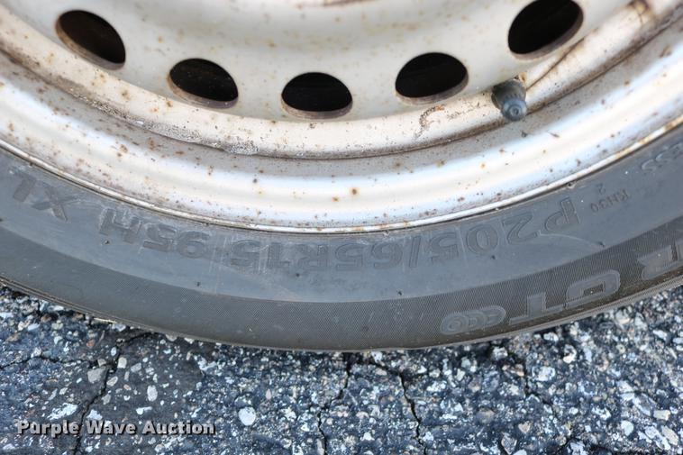 image for item DC3660 2010 Ford Transit Connect van