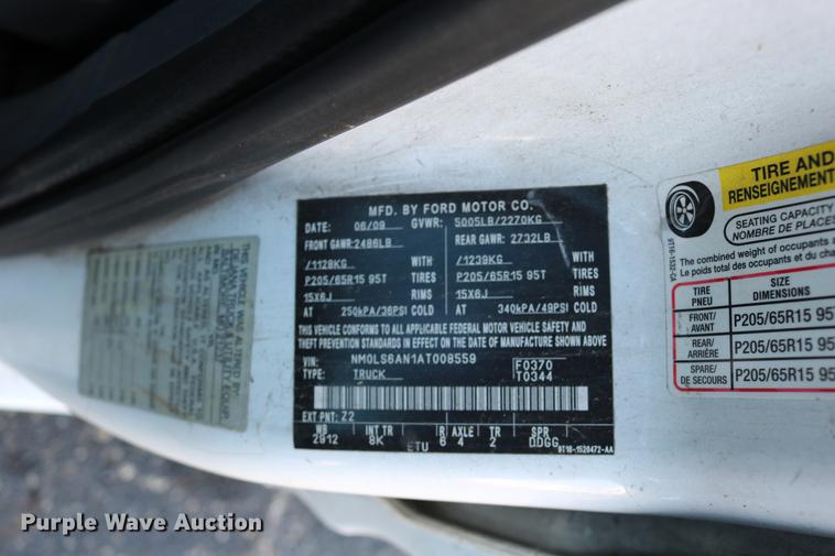 image for item DC3660 2010 Ford Transit Connect van