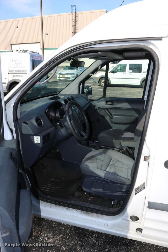 image for item DC3661 2010 Ford Transit Connect van