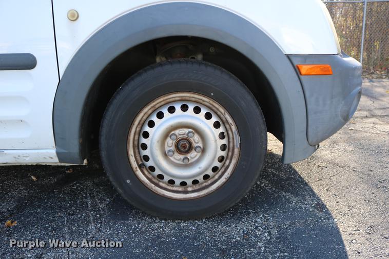 image for item DC3661 2010 Ford Transit Connect van