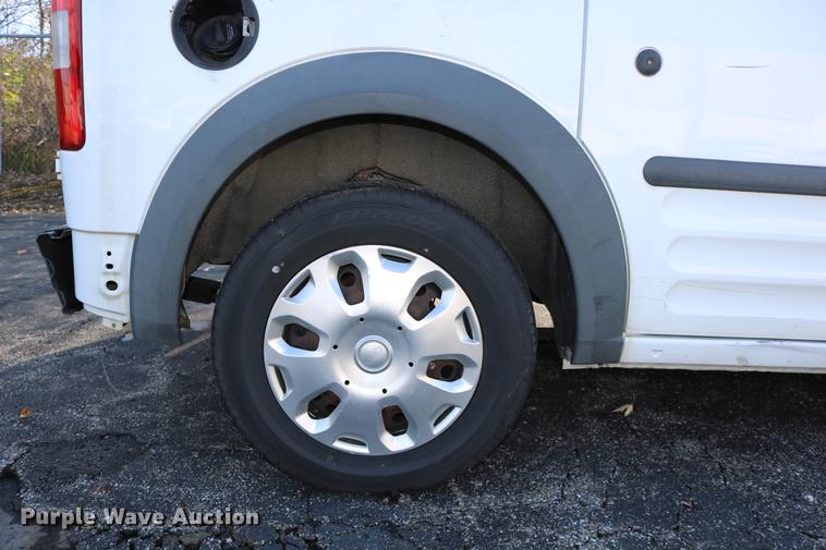 image for item DC3661 2010 Ford Transit Connect van