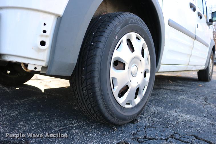 image for item DC3661 2010 Ford Transit Connect van