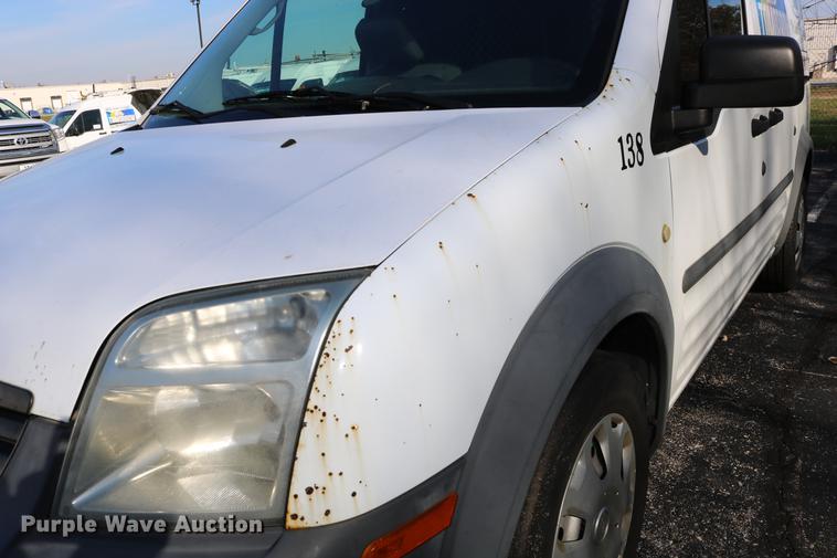image for item DC3661 2010 Ford Transit Connect van