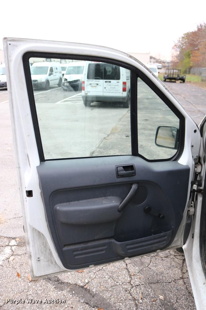 image for item DC3662 2010 Ford Transit Connect van