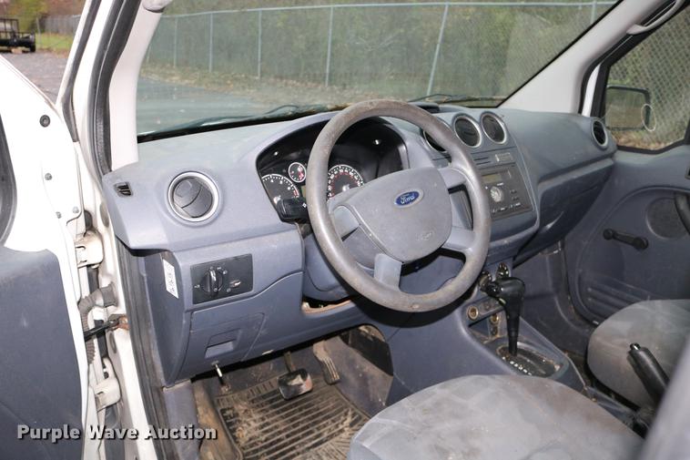image for item DC3662 2010 Ford Transit Connect van