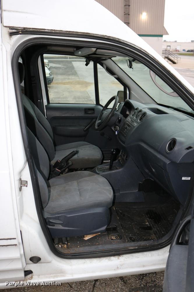 image for item DC3662 2010 Ford Transit Connect van