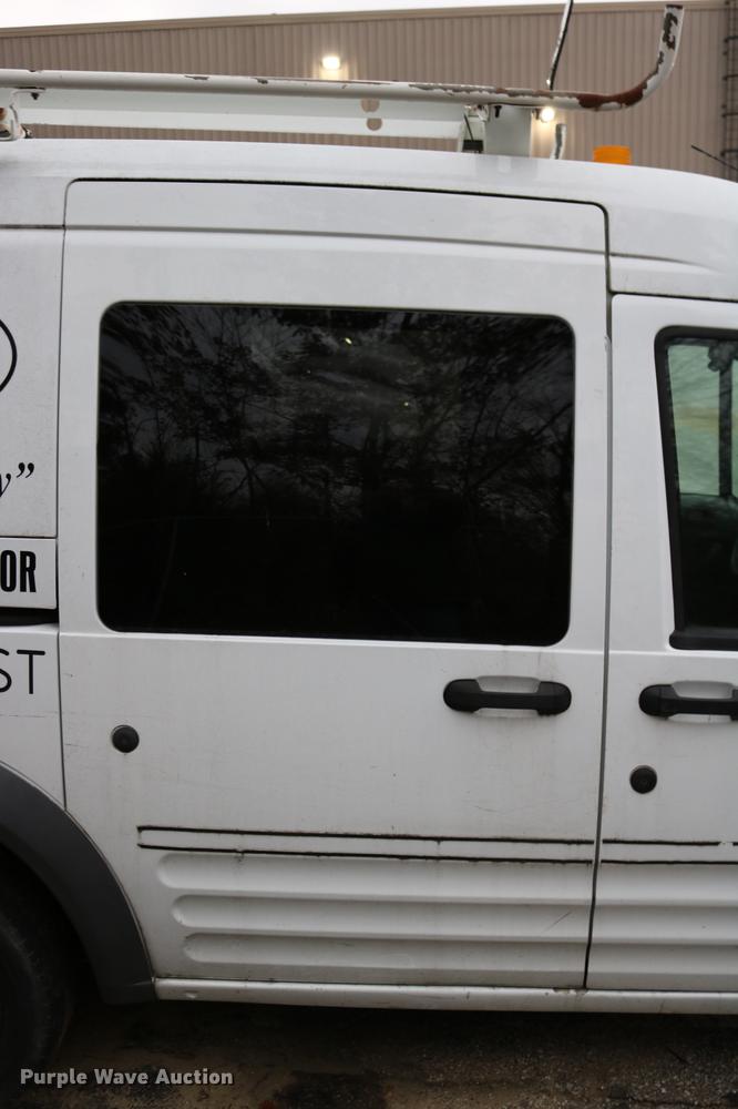 image for item DC3662 2010 Ford Transit Connect van
