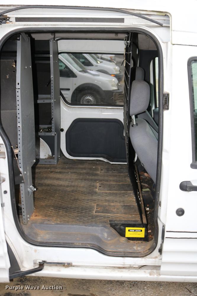 image for item DC3662 2010 Ford Transit Connect van