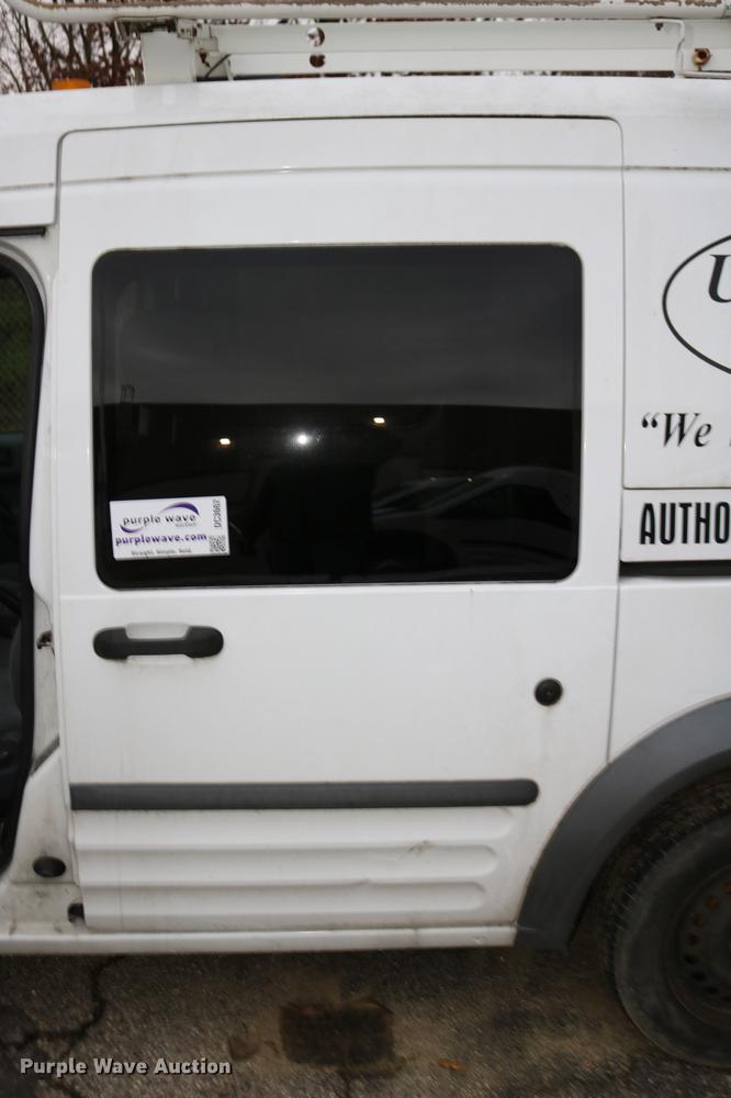 image for item DC3662 2010 Ford Transit Connect van