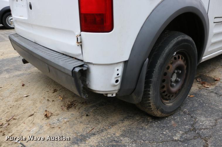 image for item DC3662 2010 Ford Transit Connect van