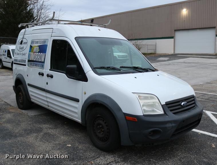 image for item DC3663 2010 Ford Transit Connect van