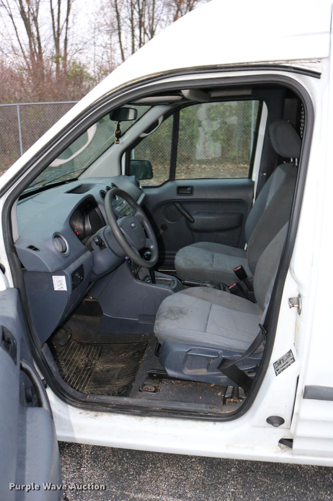 image for item DC3663 2010 Ford Transit Connect van