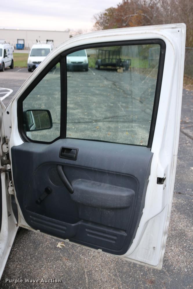image for item DC3663 2010 Ford Transit Connect van