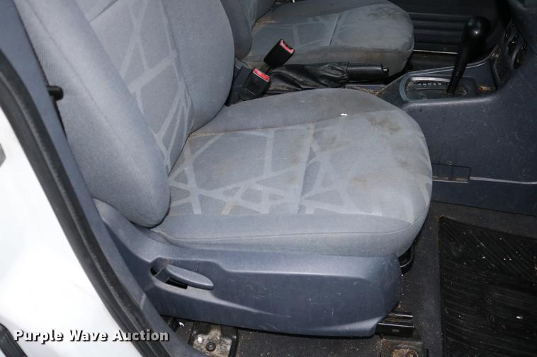 image for item DC3663 2010 Ford Transit Connect van